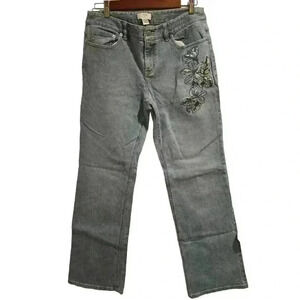 P7022Aloft light wash floral embroidery  boot cut size 6